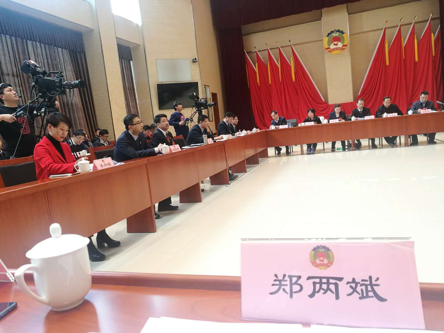 順義區(qū)政協(xié)常委、仟億達(dá)集團(tuán)董事長(zhǎng)鄭兩斌受邀參加政協(xié)北京市順義區(qū)第五屆委員會(huì)次會(huì)議召開協(xié)商議政座談會(huì)